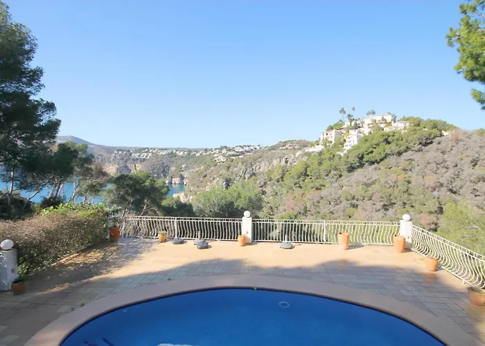 Villa Torre Ambolo